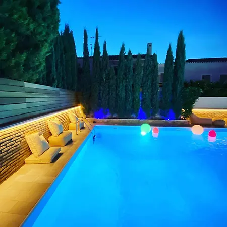 Armata Boutique Hotel 3*