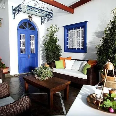 Armata Boutique Hotel 3*